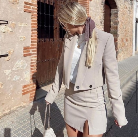 ZARA Crop Blazer Sand - Picture 6 of 9